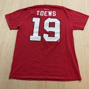 Chicago Blackhawks TShirt Jonathan Toews Reebok Red Men Large
